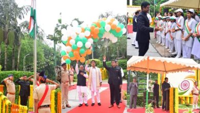 Photo of एनडीएमसी अध्यक्ष ने पालिका केंद्र में फहराया तिरंगा, वीर बलिदानियों को किया नमन