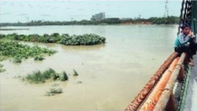 Photo of दिल्ली में चेतावनी स्तर से ऊपर बह रही है यमुना, पहाड़ों पर बारिश ने भी बढ़ाया संकट