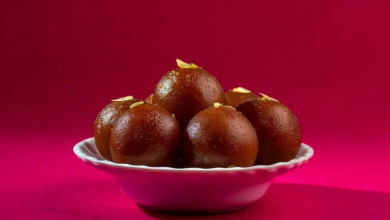 Photo of घर पर बनाना चाहते हैं रसीले और मुलायम गुलाब जामुन, तो नोट कर लें ये रेसिपी