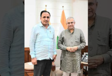 Photo of बाड़मेर: सांसद बेनीवाल ने रेलमंत्री से की मुलाकात, रेल प्रोजेक्ट्स के सर्वे में तेजी और नई ट्रेनों की मांग