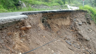 Photo of गंगोत्री हाईवे का करीब 200 मीटर हिस्सा टिहरी बांध झील में समाया