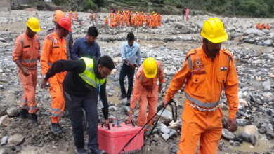 Photo of उत्तरकाशी आपदा: खीरगंगा के उद्गम स्थल पर हिमनद झील का एमआरटी ने किया आकलन