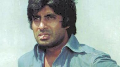 Photo of एक बेघर डायरेक्टर ने बचाया था Amitabh Bachchan का करियर, कभी सड़क पर बेचता था कार्पेट