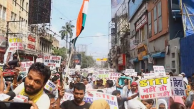 Photo of पटना में STET अभ्यर्थियों पर लाठीचार्ज; ‘परीक्षा नहीं तो वोट नहीं’ का नारा लगाते हुए निकली थी भीड़