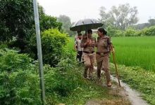 Photo of हल्द्वानी: गड्ढे में दबा मिला 11 साल के बच्चे का शव, हाथ और सिर गायब