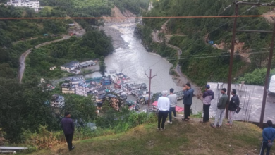 Photo of उत्तरकाशी: चिंता…फिर मलबा-बोल्डर आने से रुका यमुना नदी का प्रवाह, बनने लगी झील
