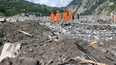 Photo of धराली में आठ से दस फीट मलबे में दबे हैं लोग और होटल, GPR से मिले संकेत