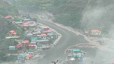 Photo of मानवीय अतिक्रमण से उल्टी बहने को मजबूर थी खीरगंगा, सीधी चली तो मची तबाही