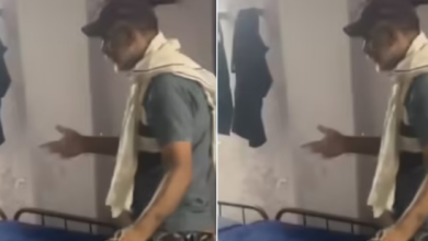 Photo of हीरो बनकर कोबरा को पकड़कर घुमा रहा था पुलिस वाला, तभी फन फैलाए नाग ने डसा
