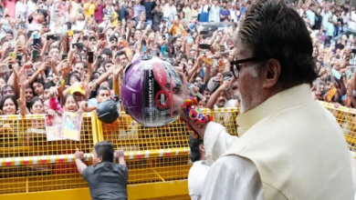 Photo of अमिताभ बच्चन ने मुफ्त में बांटे हेलमेट, केबीसी के इस प्रतिभागी से बिगबी हुए प्रभावित