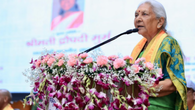 Photo of  नियमित कक्षाओं से होता है छात्रों का विकास, उच्च शिक्षा संस्थानों में 75% उपस्थिति का नियम जरूरी