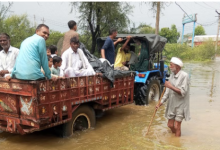 Photo of दीवारों संग ढहीं उम्मीदें, नावों में सफर, स्कूल में ठिकाना, कुछ ने यहां ली शरण