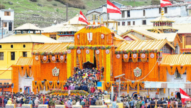 Photo of  केदारनाथ और बदरी धाम की यात्रा बहाल, गंगोत्री-यमुनोत्री प्रस्थान के लिए कीजिए अभी कुछ इंतजार