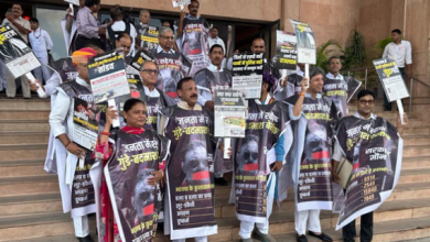 Photo of  विधानसभा में कांग्रेस का हंगामा: कानून-व्यवस्था को लेकर प्रदर्शन