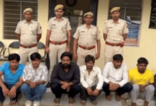 Photo of जमानत पर जेल से बाहर आते ही हिस्ट्रीशीटर ने किया शक्ति प्रदर्शन, पुलिस ने साथियों समेत दबोचा
