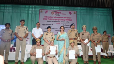 Photo of हेमा मालिनी ने किया महिला पुलिस के पराक्रम का अभिनंदन, ये अधिकारी रहे मौजूद