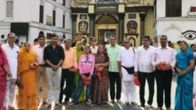 Photo of  नेपाल में हिंसा के बीच फंसे राजस्थान के हजारों यात्री होटल में सुरक्षित