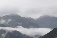 Photo of  देहरादून और उत्तरकाशी में बारिश का रेड अलर्ट, ऊंची चोटियों पर बर्फबारी