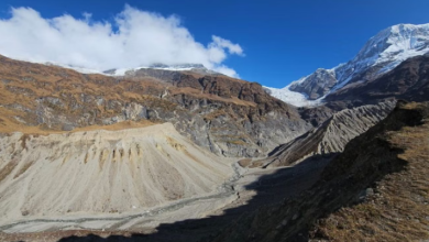Photo of उत्तराखंड: कम बर्फबारी और अधिक बारिश से बिगड़ रही ग्लेशियरों की सेहत