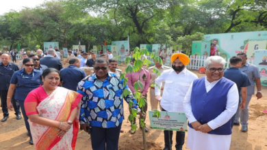 Photo of 75 राजदूतों और उच्चायुक्तों ने अपनी मां के नाम पर लगाए पौधे
