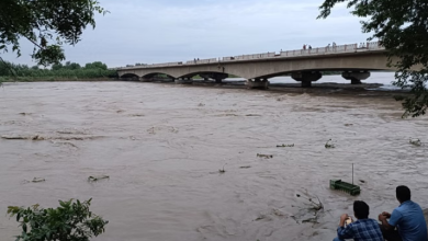 Photo of बारिश का कहर: फतेहाबाद, कुरुक्षेत्र, यमुनानगर व भिवानी में मकानों की छत गिरी