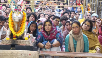 Photo of महिला विश्व कप के बीच महाकाल का आशीर्वाद लेने उज्जैन पहुंची भारतीय महिला टीम