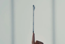Photo of चीन में मिनटों में सोल्ड आउट हुआ Apple का वो फोन… जिसे अमेरिका ने नहीं दिया प्यार