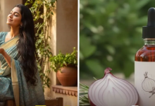 Photo of प्याज का रस या रोजमेरी ऑयल, बालों की ग्रोथ के लिए किसका इस्तेमाल है सबसे असरदार