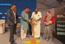 Photo of देश के पहले इलेक्ट्रिक ट्रक बैटरी स्वैपिंग स्टेशन का किया उद्घाटन