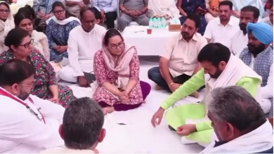 Photo of शोक जताने पहुंचे सीएम नायब सैनी से आईएएस अमनीत पी कुमार ने की चार मांग