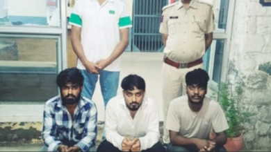 Photo of अजमेर: साइबर ठगी नेटवर्क से जुड़े 3 युवक गिरफ्तार