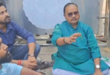 Photo of बिहार: सीएम हाउस के बाहर धरने पर बैठे जदयू विधायक गोपाल मंडल