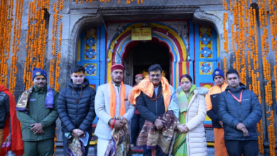 Photo of  केदारनाथ धाम: मुख्य सचिव ने किए बाबा केदार के दर्शन
