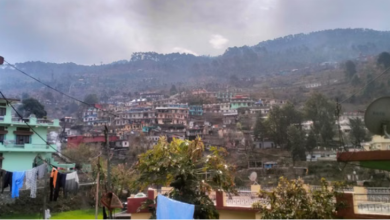 Photo of उत्तराखंड में चटख धूप से कम हुआ ठंड का एहसास