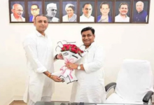Photo of मिर्धा परिवार की कांग्रेस वापसी से मची सियासी हलचल, डोटासरा-बेनीवाल गठबंधन पर लगा प्रश्नचिन्ह