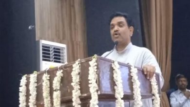 Photo of यूपी:  राज्यमंत्री असीम अरूण बोले-अब बिना झंझट बुजुर्गों को मिलेगी पेंशन
