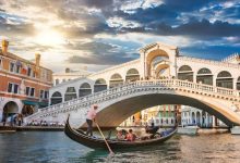 Photo of हर फिल्ममेकर और आर्टिस्ट को अपनी ओर खींच लाता है रियाल्टो आर्क ब्रिज