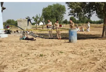 Photo of हरियाणा: भिवानी में गला रेतकर की व्यक्ति की हत्या, खेत में बने कमरे के बाहर मिला फेंका शव