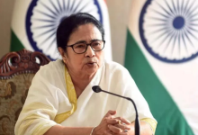 Photo of ममता बनर्जी के आवास पर पहुंचे बीएलओ, टीएमसी सुप्रीमो ने खुद लिया अपना गणना फार्म