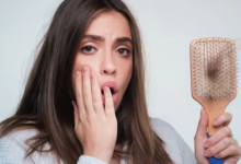 Photo of 5 लाइफस्टाइल Mistakes जो तेजी से बढ़ा रहीं आपका हेयर फॉल