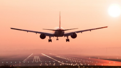 Photo of स्पाइसजेट फ्लाइट में इंजन खराबी, कोलकाता में हुई इमरजेंसी लैंडिंग