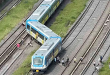 Photo of अर्जेंटीना की राजधानी में ट्रेन हादसा, पटरी से नीचे उतरीं 3 बोगियां, 20 घायल