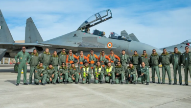 Photo of भारत-फ्रांस का शक्ति प्रदर्शन, फ्रांस के लड़ाकू विमान के साथ सुखोई-30 ने दिखाया दम