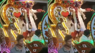Photo of बारात में दूल्हे का बेकाबू ‘छपरी डांस’, लोग बोले– जल्दी खाकर निकलो