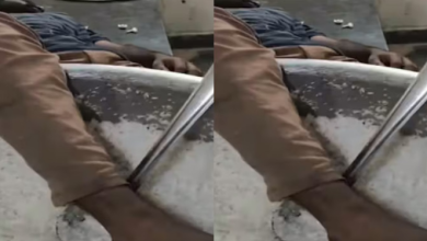 Photo of चावल के भगोने में पैर डालकर सोता मिला वॉचमैन, कॉलेज हॉस्टल में हड़कंप मच गया…