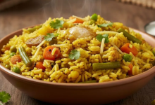 Photo of इस आसान तरीके से डिनर में बनाएं पोषण से भरपूर वेजिटेबल खिचड़ी