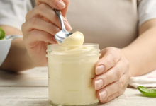 Photo of बिना अंडे के घर पर बनाएं बाजार जैसी क्रीमी मेयोनीज