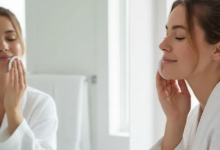 Photo of डार्क स्पॉट्स और पिगमेंटेशन को कहें बाय-बाय, बस चुनें अपने लिए सही टोनर और पाएं शीशे जैसी चमक