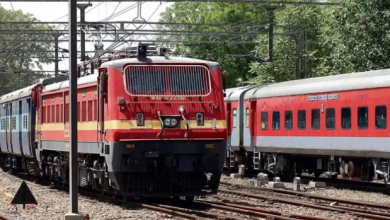 Photo of टंकी का पानी ‘रेल नीर’ बताकर बेच रहा था वेंडर, कैमरा देखते ही मौके से हुआ फरार