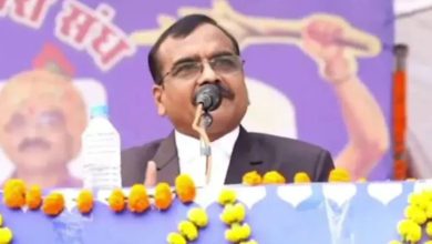 Photo of ब्राह्मण बेटियों पर असभ्य टिप्पणी करने पर घिरे संतोष वर्मा, राज्य सेवा से IAS कैडर में आने पर भी सवाल